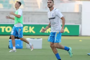 ΦΩΤΟΣ/Η προθέρμανση του Απόλλωνα