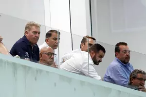 Η ΦΩΤΟ δείχνει.../ΑΡΕΝΑ