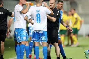 Πλήρωσε τα λάθη με τριάρα και τώρα... τρέχει (φώτος)