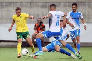 Πλήρωσε τα λάθη με τριάρα και τώρα... τρέχει (φώτος)