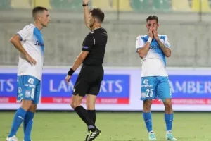 Πλήρωσε τα λάθη με τριάρα και τώρα... τρέχει (φώτος)