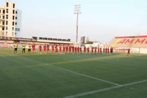 Εν μέσω αποθέωσης η ανοικτή προπόνηση της Νέας Σαλαμίνας (βίντεο/φώτος) 