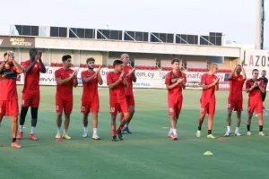 Εν μέσω αποθέωσης η ανοικτή προπόνηση της Νέας Σαλαμίνας (βίντεο/φώτος) 