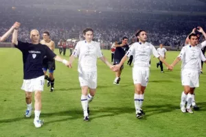 16 χρόνια απ' την τριάρα στην Τράμπζονσπορ! (φώτος/βίντεο)