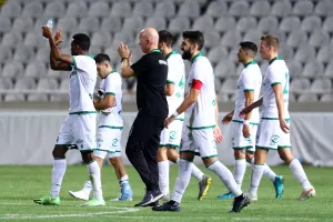 Χειροκρότημα, "μαξιλαράκι" και ξανά για ομίλους