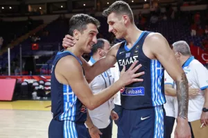 Ώρα τελικού για την Εθνική, 40 λεπτά μακριά από το Τόκιο