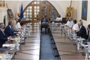 Παρασκευή το Υπουργικό - Εξετάζουν νέα μέτρα