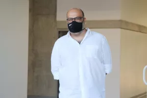 Ξεμούδιασμα... με Ολατούντζι! (Φώτος)