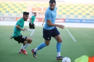 Ξεμούδιασμα... με Ολατούντζι! (Φώτος)
