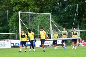 H εντεκάδα της ΑΕΛ κόντρα στην SKU Amstetten
