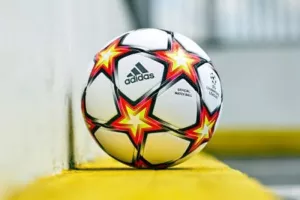Η μπάλα του Champions League για τη νέα σεζόν (φώτος)