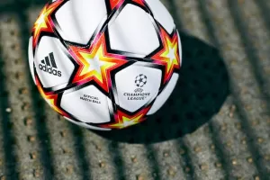 Η μπάλα του Champions League για τη νέα σεζόν (φώτος)