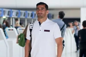 Ο Χατζισαφί αποχαιρέτησε τη Σεπαχάν και έρχεται για την ΑΕΚ (φώτο)