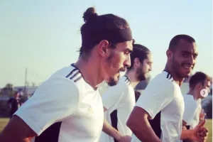 Γεμίζει... Ανόρθωση 