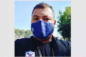 Με μέτρα και... χαμόγελο ο Δημήτρης