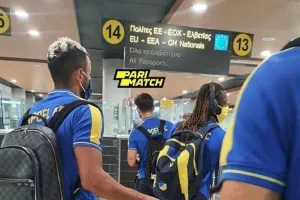 Επέστρεψε στην "βάση" του ο ΑΠΟΕΛ! (φώτος)