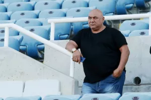 "Μπαμ" ο Φανιέρος