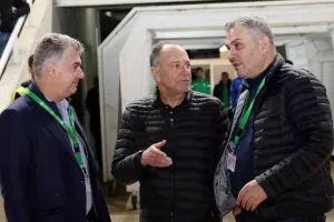 «Επίθεση» σε Ομόνοια…