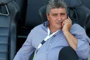 "H Ομόνοια δανείστηκε χρήματα από τον Καραβίδα-Κρύβει πολλά το αγγελικό πρόσωπο του Παπασταύρου"