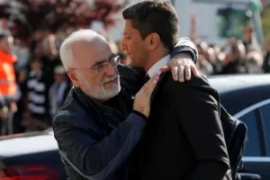 Μήνυμα Ιβάν: «Ενωμένοι σαν γροθιά γύρω από τον Λουτσέσκου, καμία ευκαιρία χαμένη»