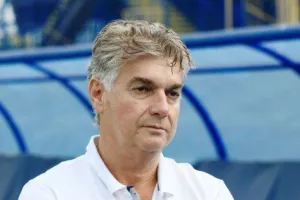 Ενημερωμένος ο Παπασταύρου