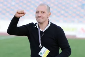 Βέσκο για Ομόνοια: "Αμυντικά είναι καλύτερη από την Ντινάμο"