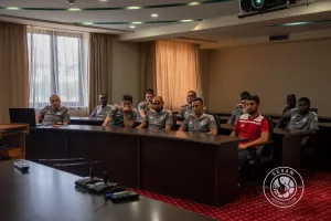 Ο Πάμπος στο πρώτο τετ-α-τετ με τους παίκτες του (φώτος)