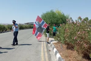 (ΒΙΝΤΕΟ/ΦΩΤΟΣ) Χαμός από τους Ομονοιάτες στο αεροδρόμιο