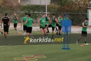 Πανέτοιμη για την πρόκληση με... 23
