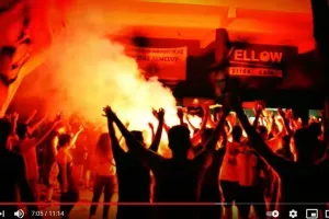 ΘΥΡΑ 3: "Όλοι στο κλειστό" 