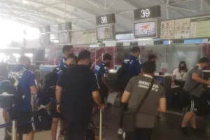 Πετάει για Βιέννη η Ανόρθωση (Φώτος/βίντεο)
