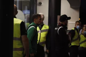 Η αναχώρηση της Ομόνοιας από το "A. Le Coq Arena" (φώτος & βίντεο)