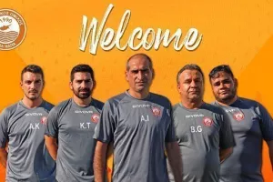 Το τιμ του Άκη (Κίττος... προπονητής τερματοφυλάκων)!