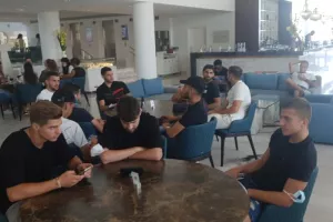 Η λαμπερή παρουσίαση του "νέου" Αρη! (φώτος/βίντεο)