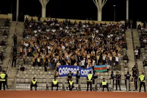 12,251 Aζέροι