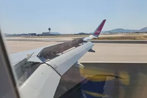 (Φώτος) ΑΠΟΕΛ στον… αέρα, άφιξη και ξενοδοχείο 