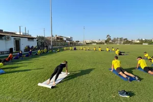 Πρωινή προπόνηση με μάθημα yoga (φώτος)
