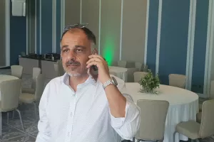 Ο Κωστής είναι παντού!