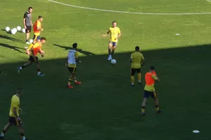 Φιλική νίκη με Μάζουρεκ και Μαϊντεβατς η ΑΕΛ (φώτος)