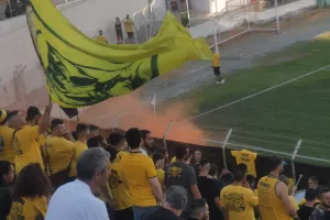 ΒΙΝΤΕΟ/Εκπληκτική ατμόσφαιρα οι ΑΕΛίστες στην Παρεκκλησιά!
