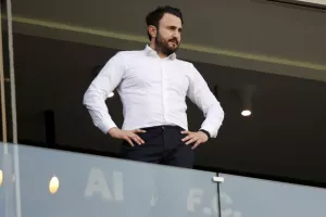 Το καλοκαίρι των υπερβάσεων του Καρυπίδη