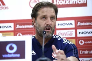 Μαρτίνς: «Θέλουμε πρόκριση με δεύτερη νίκη, μου άρεσε όπως παίξαμε στο Φάληρο»