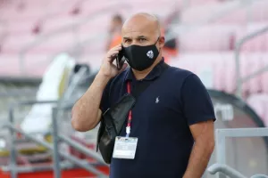 Προεδρικό... τηλεφώνημα
