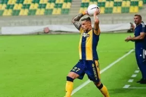 "Χτύπημα" από Mazan