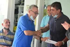 Ο καθιερωμένος αγιασμός και η εισφορά από τον Δήμαρχο Λύσης (φώτος)