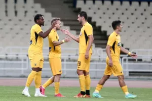 Ανοιχτή η πόρτα για 4+2