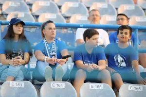 ΦΩΤΟΡΕΠΟΡΤΑΖ από τoν κόσμο στo "ΠΑΠ"...