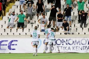 Τεσσάρα με SHOW Λοΐζου και... βλέπει Europa η Ομόνοια! (φώτος)