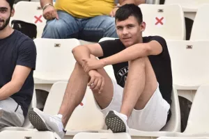 (Φωτορεπορτάζ) Η επιστροφή του κόσμου του ΑΠΟΕΛ στο ΓΣΠ