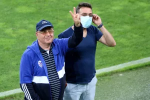 Έδωσε το... σύνθημα ο Πουλλαίδης